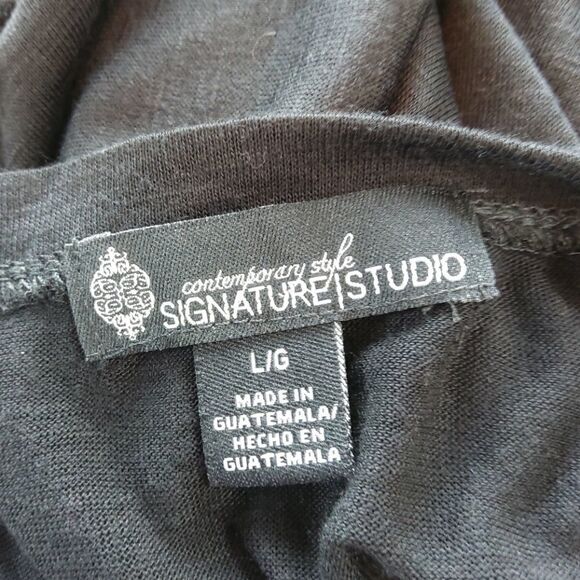 Signature studio black and red long sleeve top - Picture 8 of 8